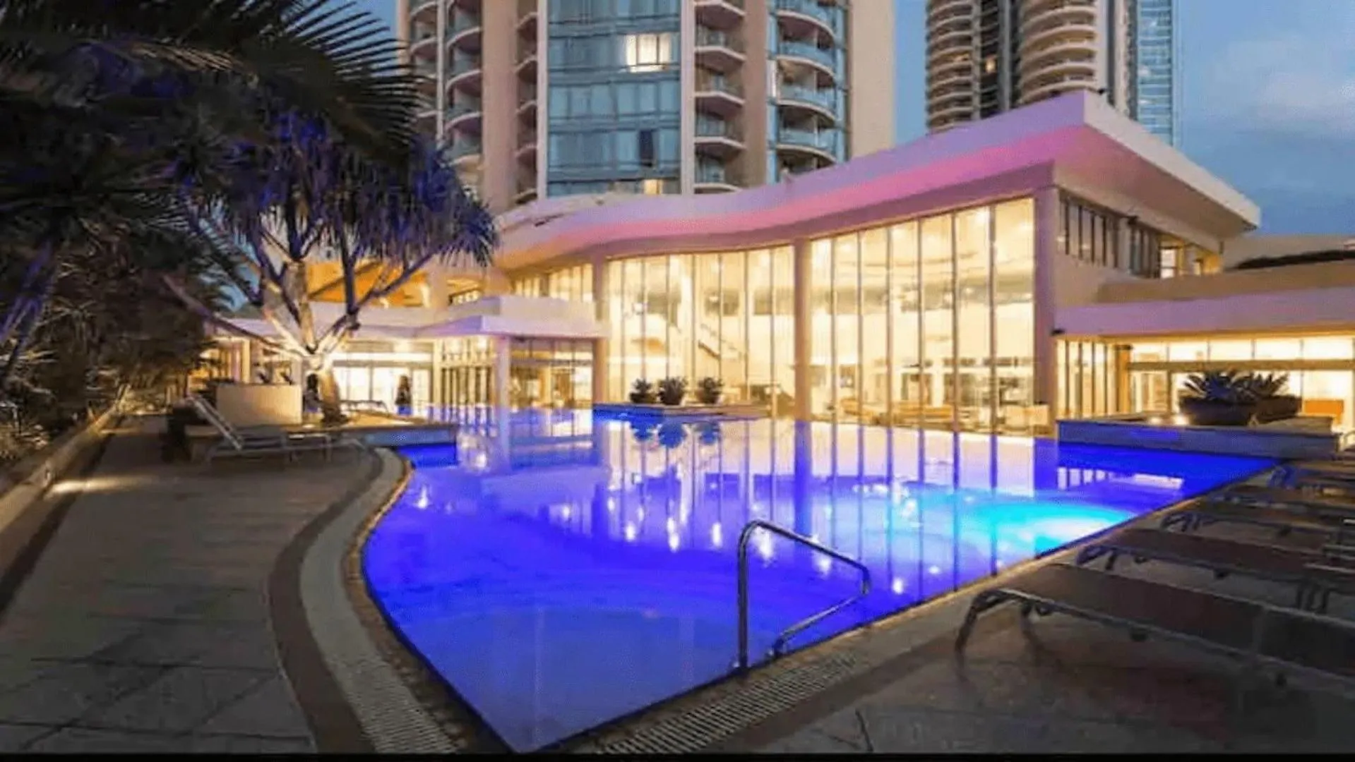 Two Bedroom Dual Key Resort Apartment At Legends Gold Coast 0*,  Australia