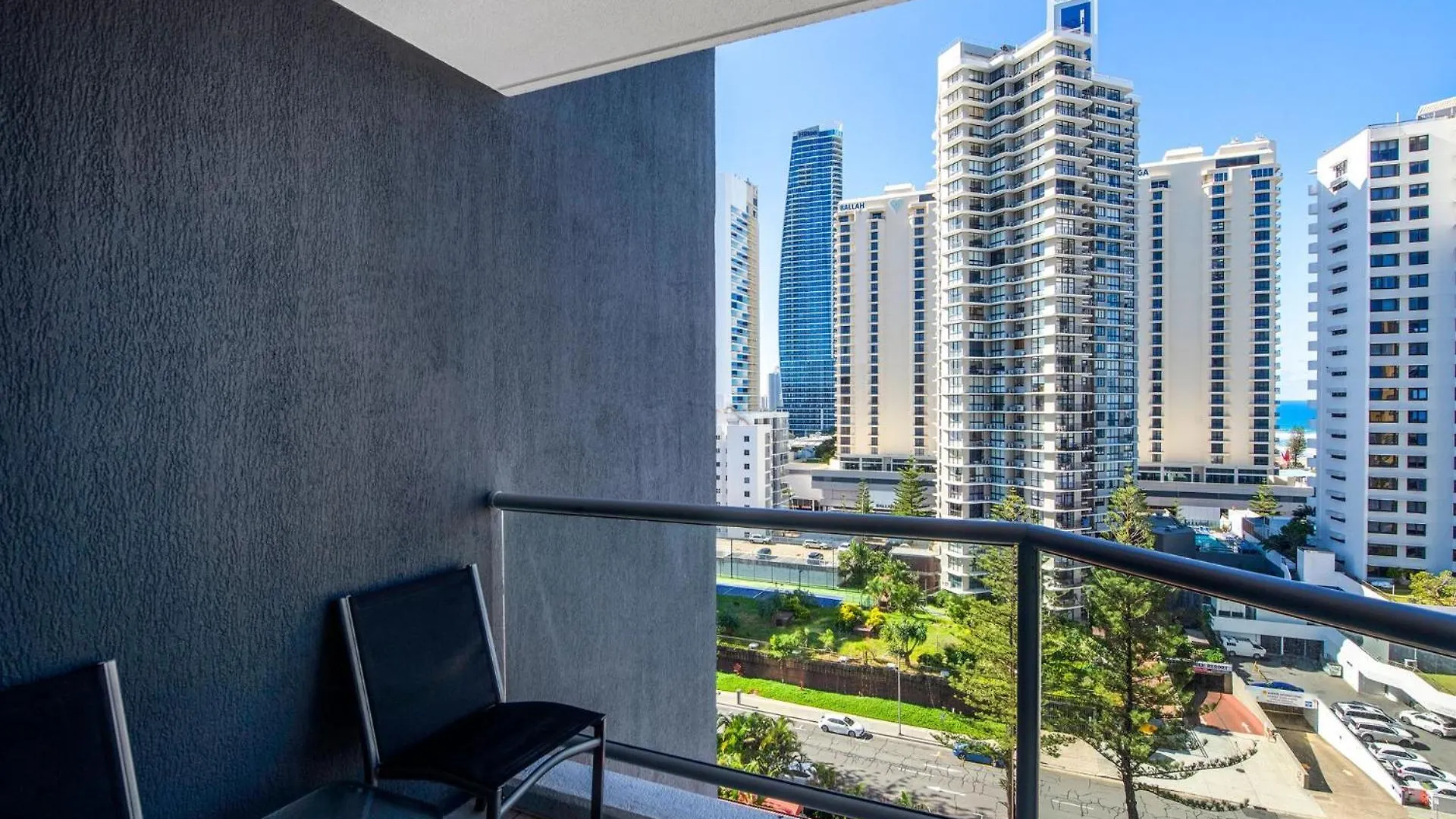 Two Bedroom Dual Key Resort Apartment At Legends Gold Coast 0*,